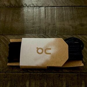 On Cloud navy shoe laces - NEW